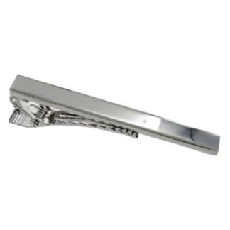 Stunning high polish plain silver tie clip in a presentation box. This fabulous tie clip makes an excellent gift for men celebrating a special occasion to treasure for many years to come.